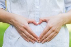懷孕初期肚子會脹嗎？會怕冷嗎？